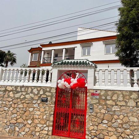 Cariad Boutique Bed & Breakfast La Cala Del Moral Экстерьер фото