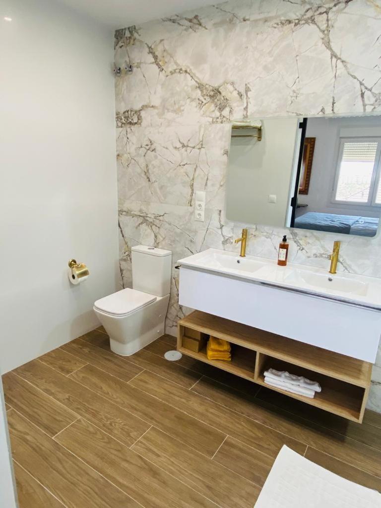 Cariad Boutique Bed & Breakfast La Cala Del Moral Номер фото